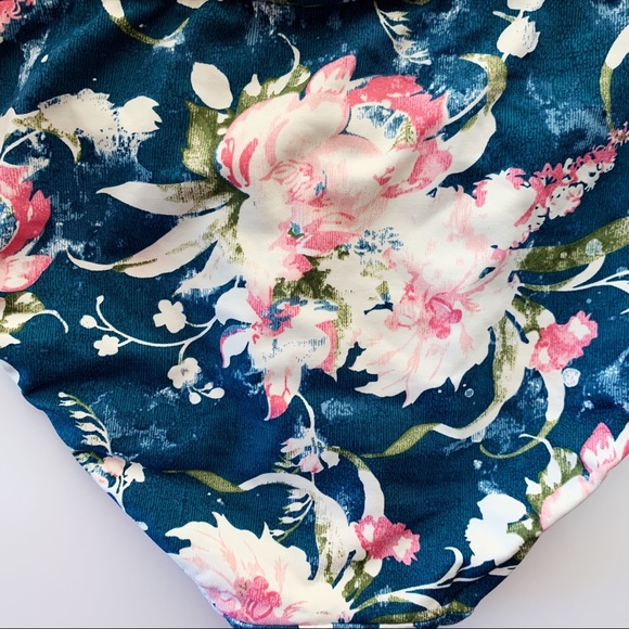 Polo Ralph Lauren Floral Bikini Swimsuit Set - Picture 8 of 8